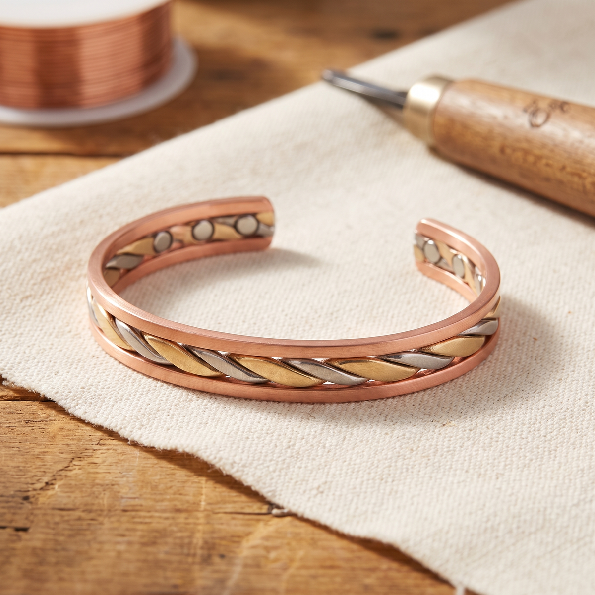 Knospe – Kupferarmband